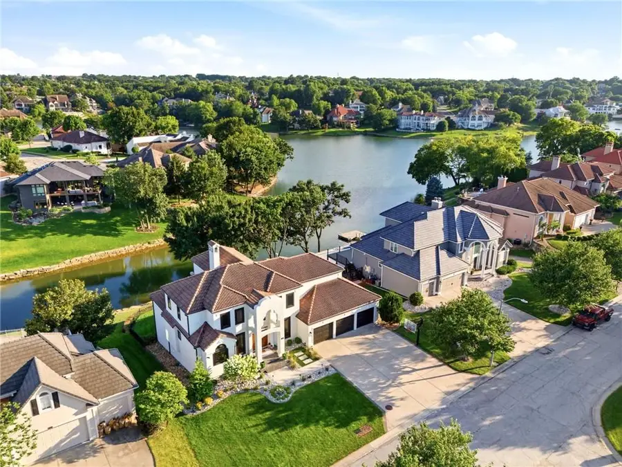 701 NE Shoreline Drive, Lees Summit, MO 64064 - #2