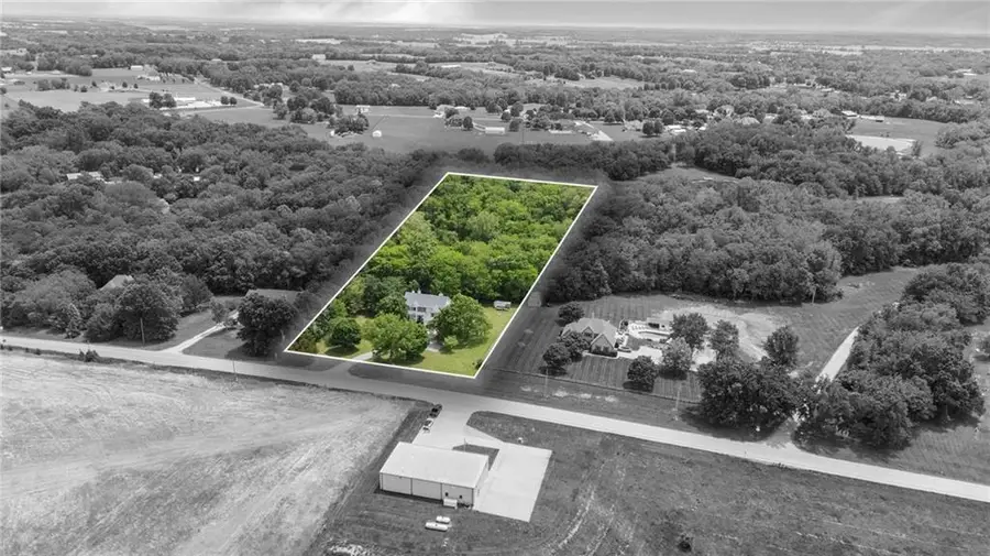 26209 E Blue Mills Road, Sibley, MO 64088 - #2