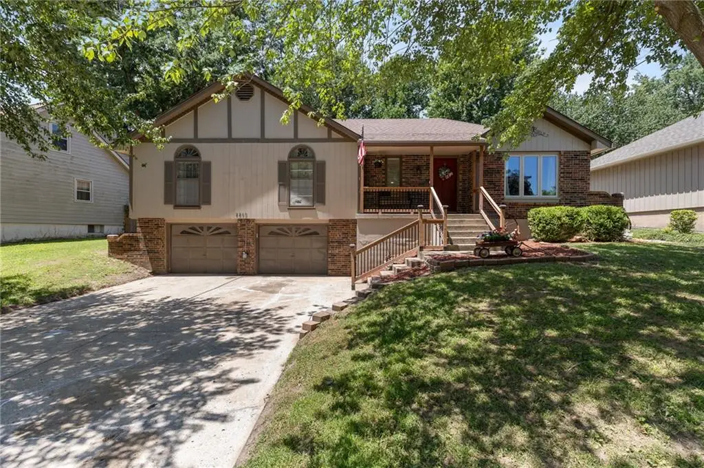 2209 NW 10th Street, Blue Springs, MO 64015 - #1
