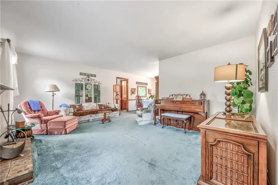 10101 W 67 Street, Shawnee, KS 66203 - #2