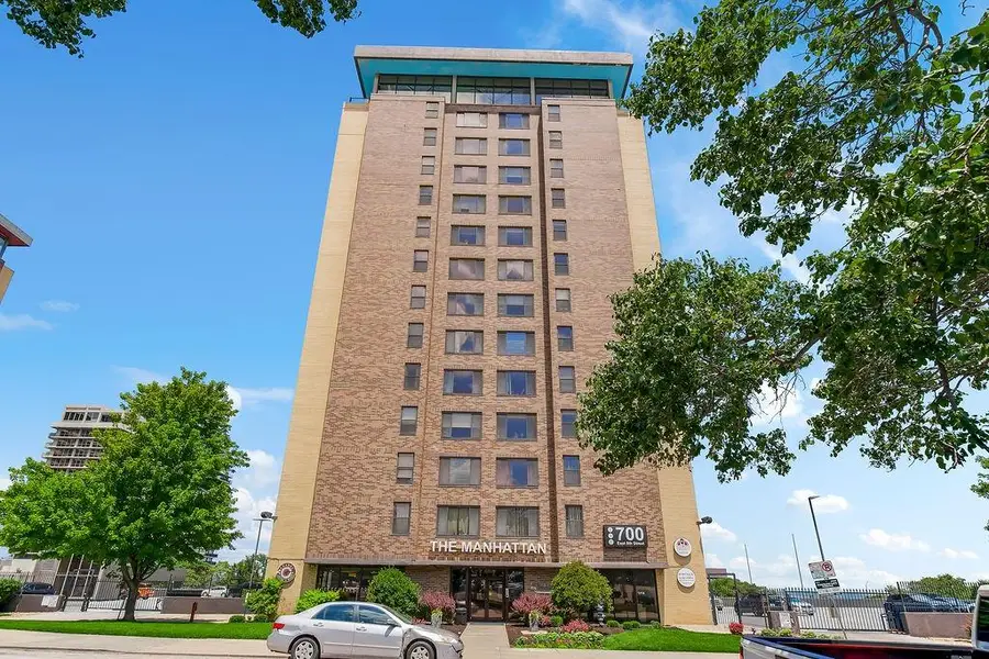 700 E 8th Street #5K, Kansas City, MO 64106 - #2