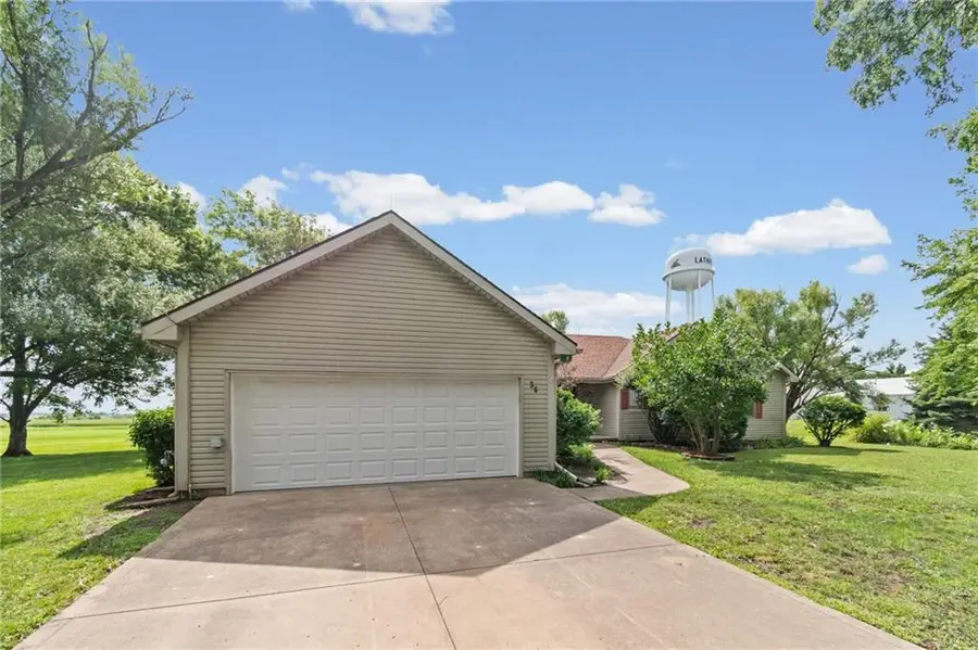 36 Hubbard Place, Lathrop, MO 64465 - #2