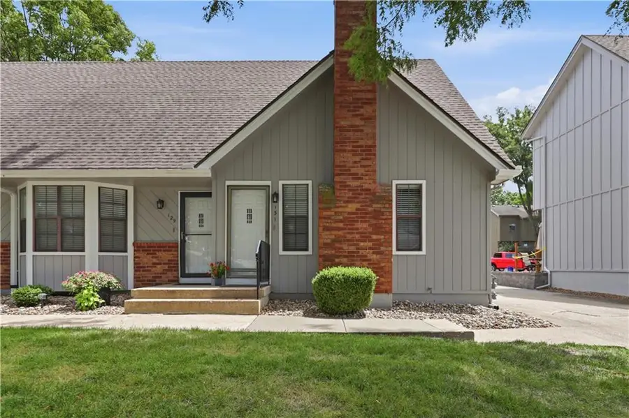131 SW Donovan Road, Lees Summit, MO 64063 - #2