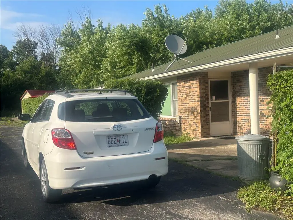 1099 NE 50 Highway, Knob Noster, MO 65336 - #1