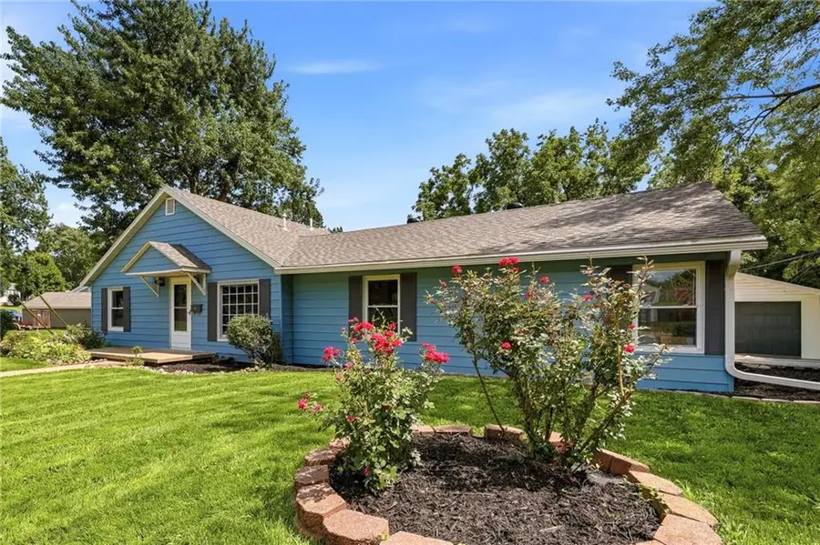 1620 E 10th Street, Sedalia, MO 65301 - #3