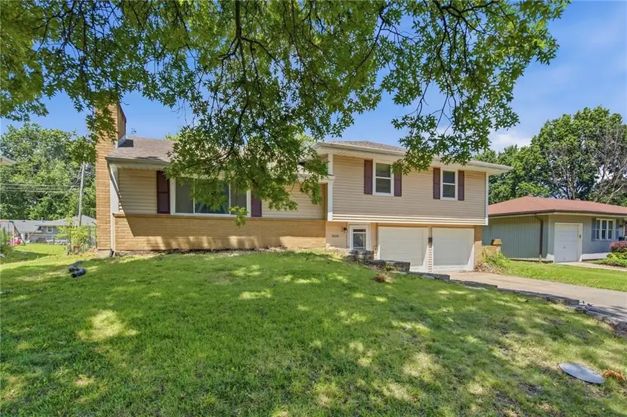 5614 N Tullis Avenue, Kansas City, MO 64119 - #3