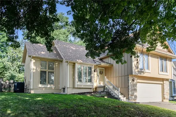1524 N 85th Court, Kansas City, KS 66112