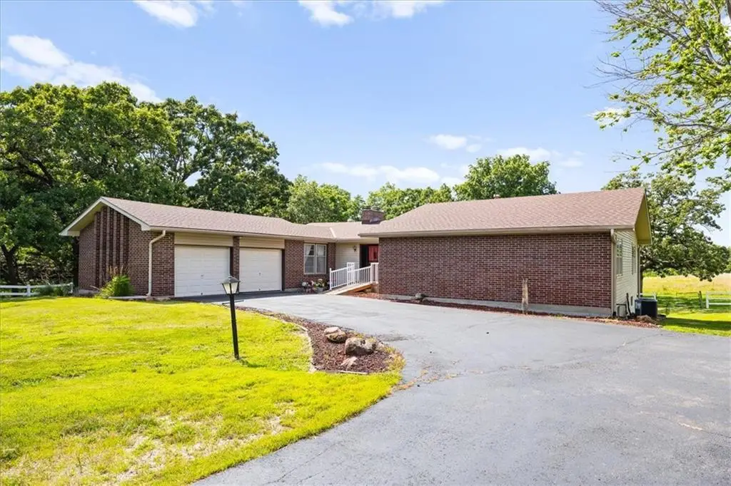 13312 Riverview Avenue, Bonner Springs, KS 66012 - #1