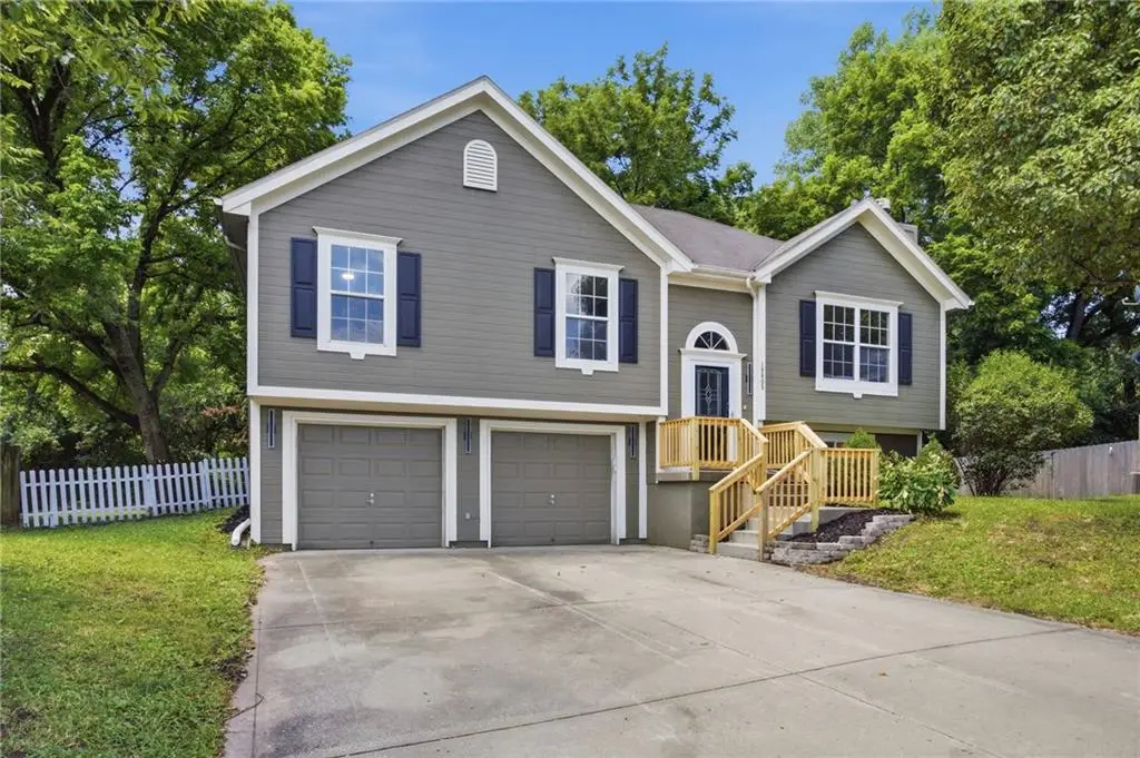 18805 E 12th Street Court S, Independence, MO 64057 - #1