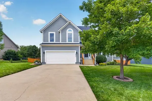 20316 W 219th Street, Spring Hill, KS 66083