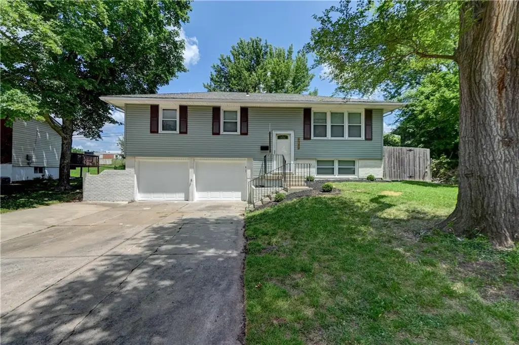 9732 E 50th Street, Kansas City, MO 64133 - #1