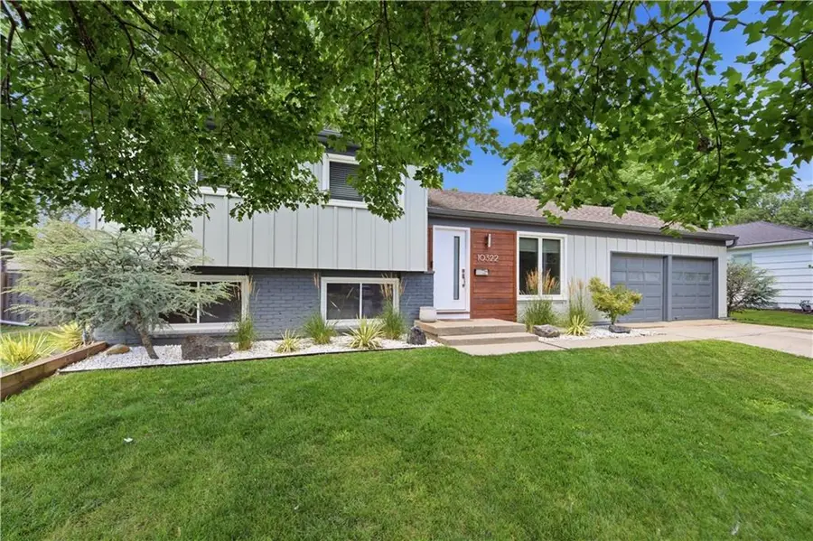 10322 Outlook Drive, Overland Park, KS 66207 - #3