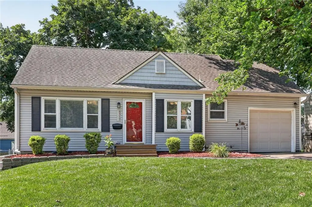 5317 W 50th Terrace, Roeland Park, KS 66205 - #1