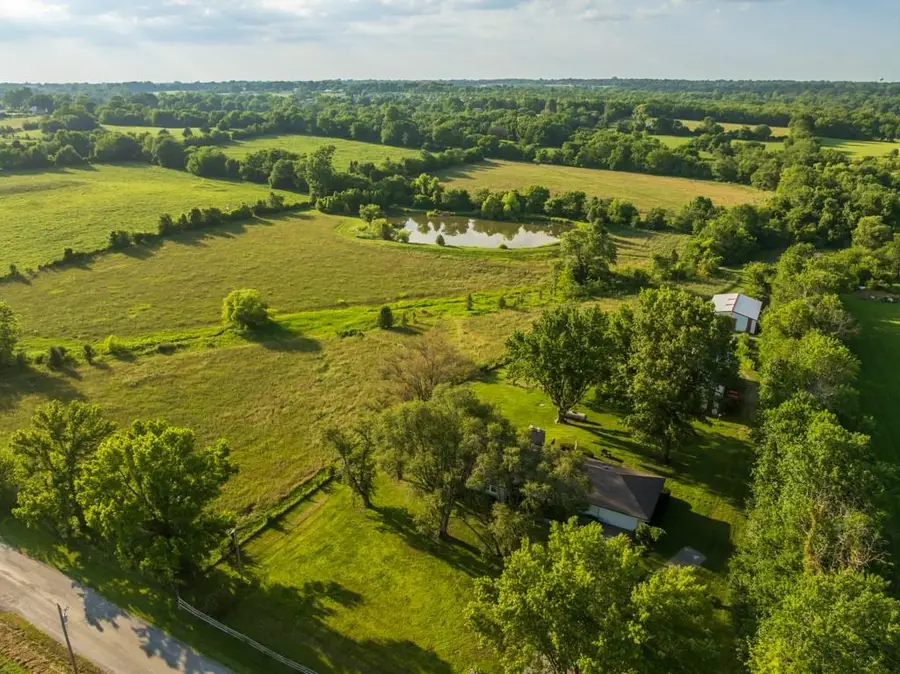 4900 E 187th Street, Belton, MO 64012 - #2