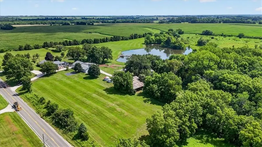 26025 Metcalf Road, Louisburg, KS 66053 - #3