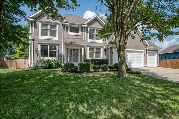 7704 N Shannon Avenue, Kansas City, MO 64152