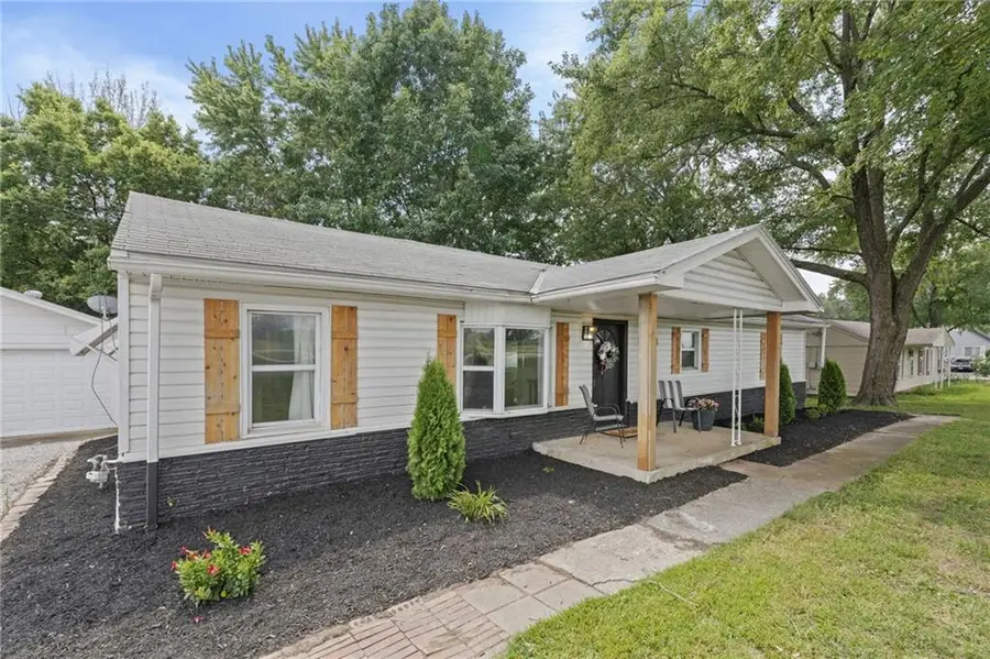 3003 E 171st Street, Belton, MO 64012 - #2