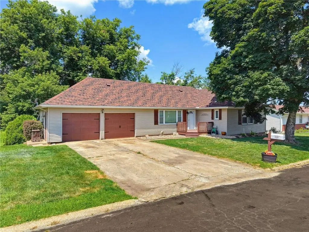 1105 Lake Manor Drive, Trenton, MO 64683 - #1