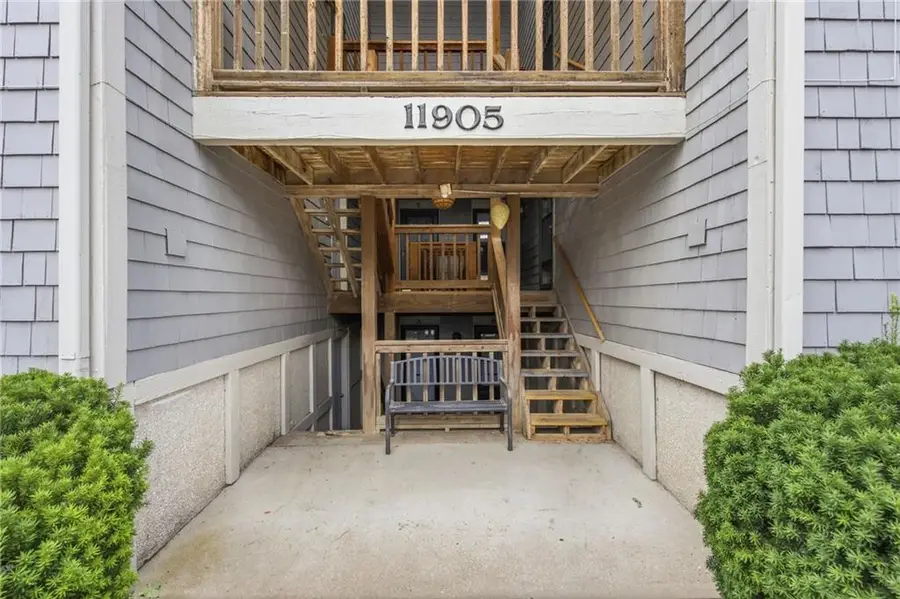 11905 W 58th Terrace #E, Shawnee, KS 66216 - #3