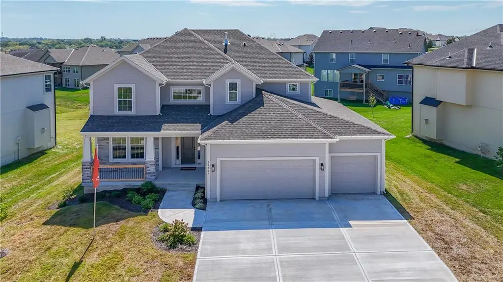 6003 Apache Drive, Shawnee, KS 66226 - #1