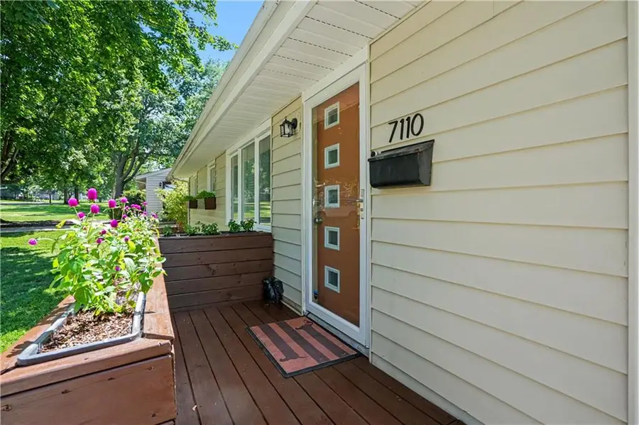 7110 Santa Fe Drive, Overland Park, KS 66204 - #3
