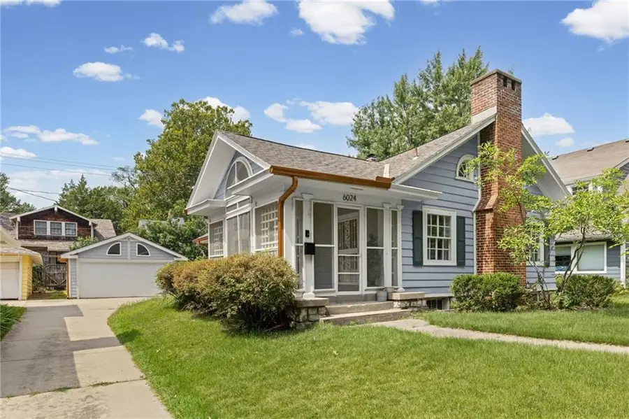 6024 Oak Street, Kansas City, MO 64113 - #2