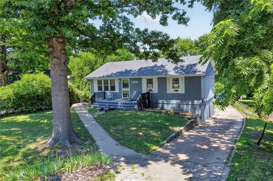1308 NE 88th Street, Kansas City, MO 64155 - #2