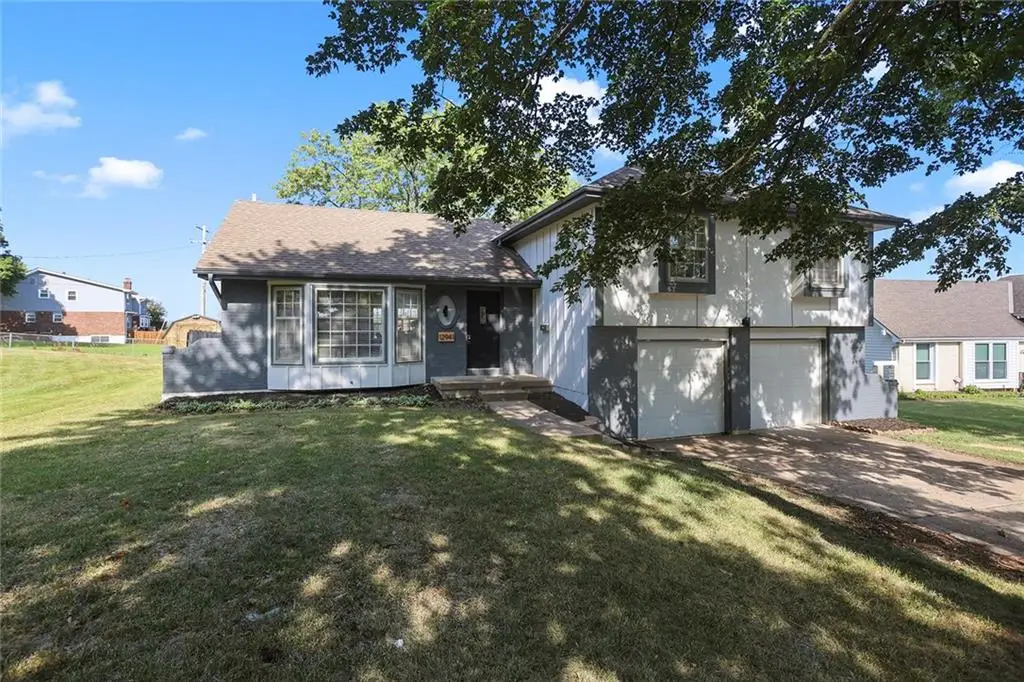 12941 Fuller Avenue, Grandview, MO 64030 - #1