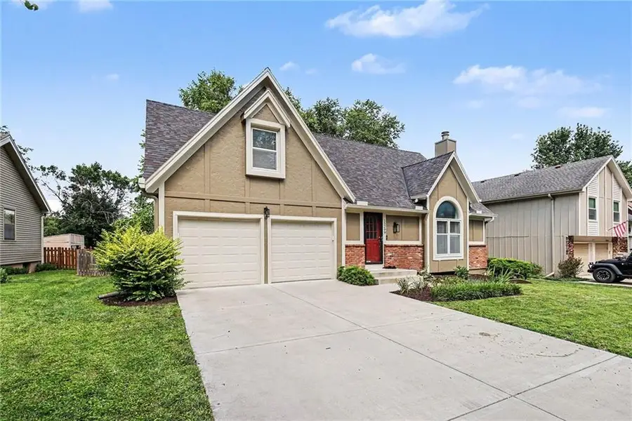 15299 Conser Street, Overland Park, KS 66223 - #3