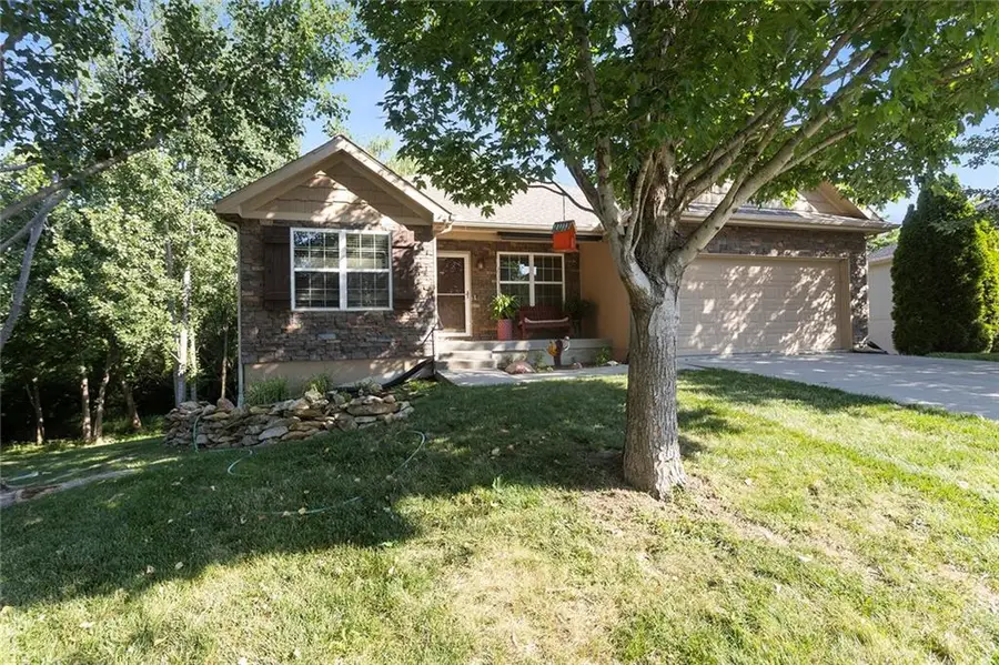 4304 NE 85th Street, Kansas City, MO 64156 - #2