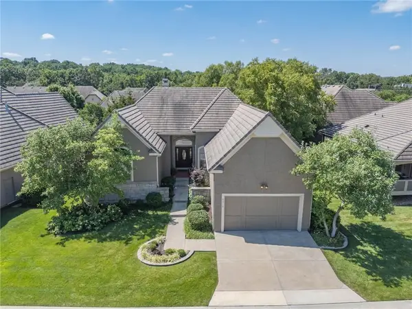 5313 W 124th Terrace, Leawood, KS 66209