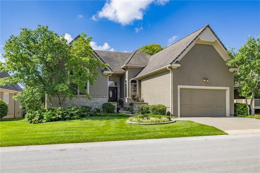 5313 W 124th Terrace, Leawood, KS 66209 - #2
