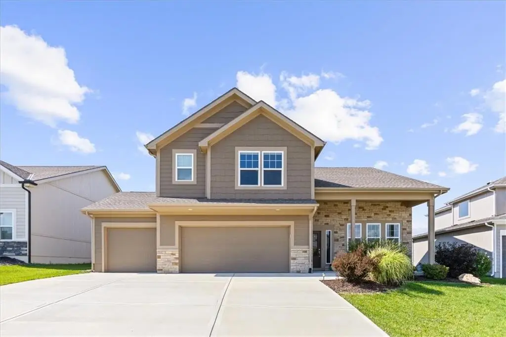 31408 W 85th Terrace, De Soto, KS 66018 - #1