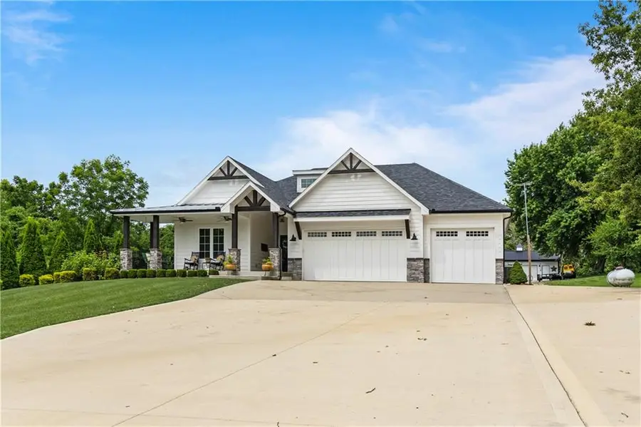 184 21st Road, Warrensburg, MO 64093 - #3
