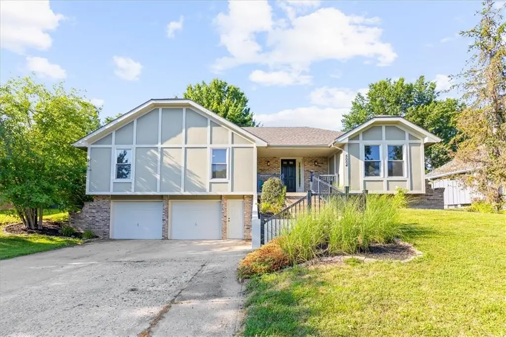 5004 NW 85th Street, Kansas City, MO 64154 - #1