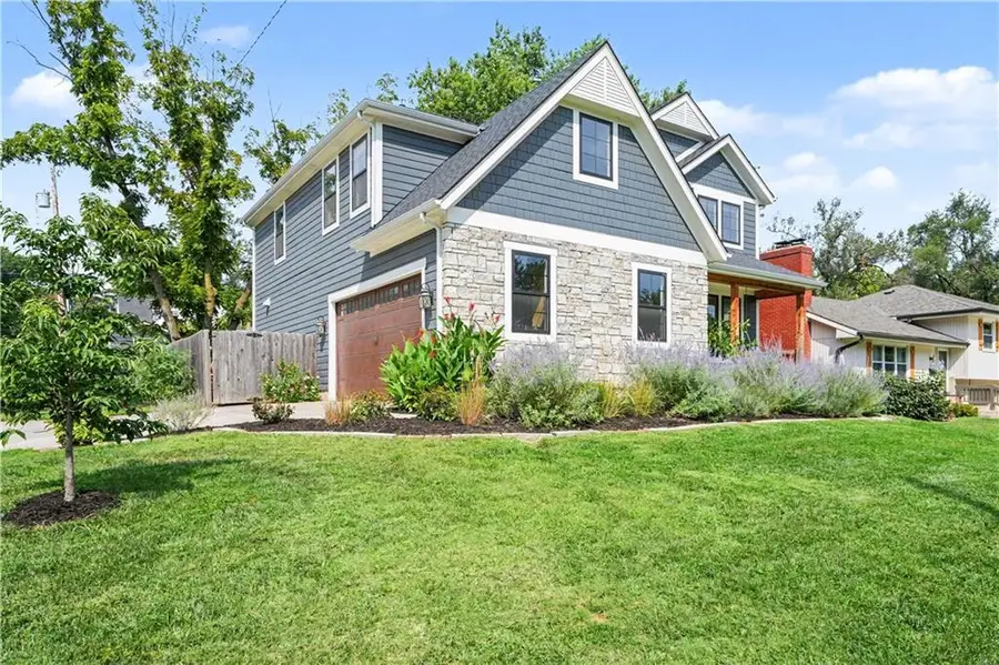 5540 Maple Street, Mission, KS 66202 - #3