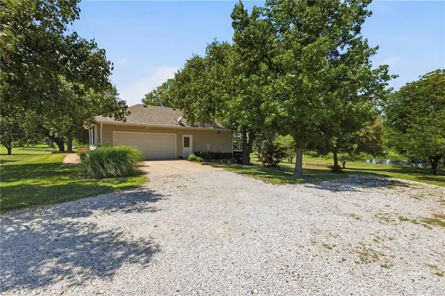 1116 W Hubach Hill Road, Raymore, MO 64083 - #3