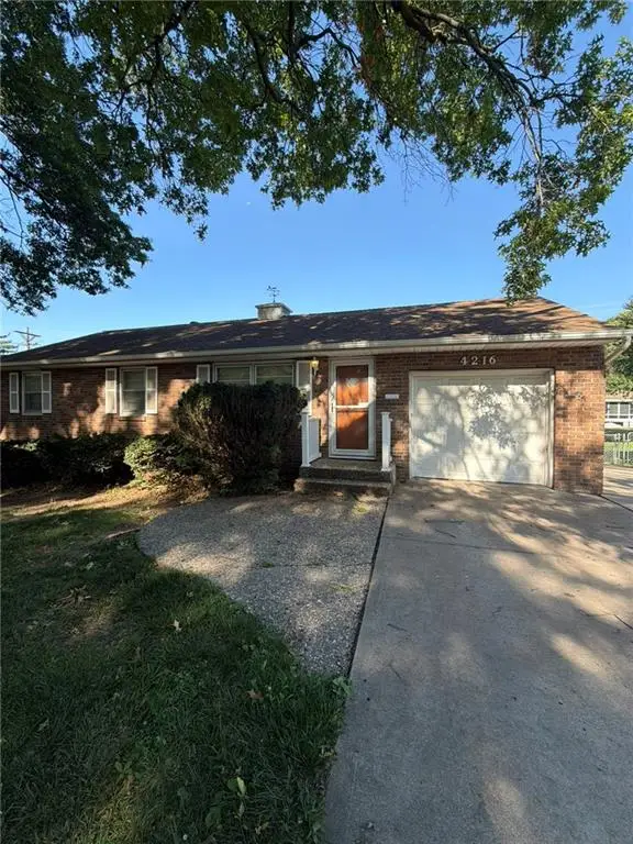 4216 S Pleasant Street, Independence, MO 64055 - #1
