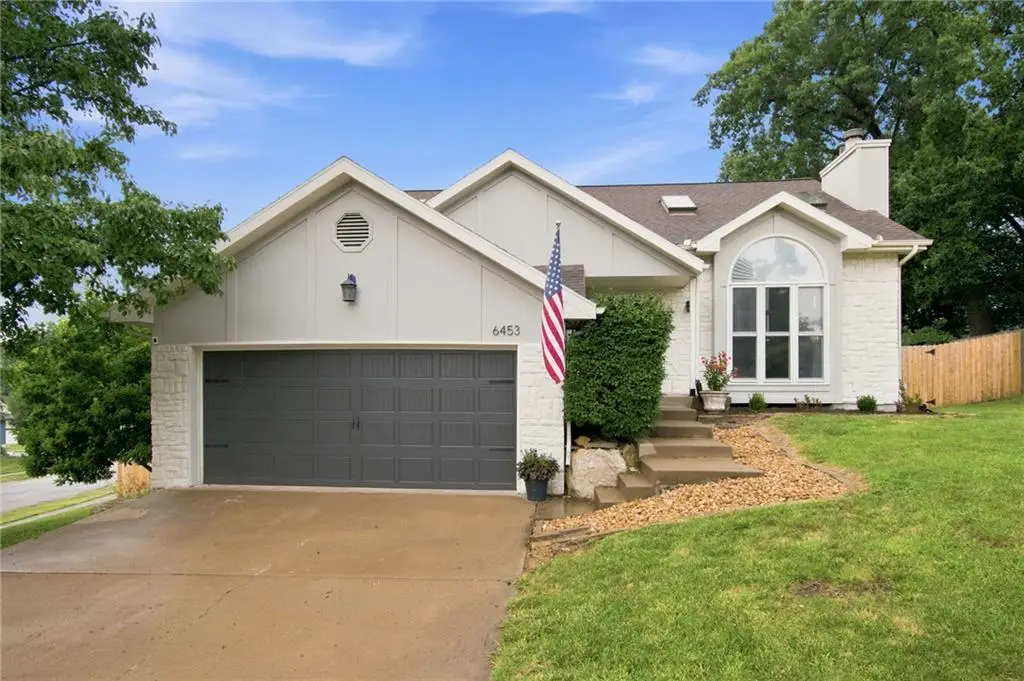 6453 N Amoret Avenue, Kansas City, MO 64151 - #1
