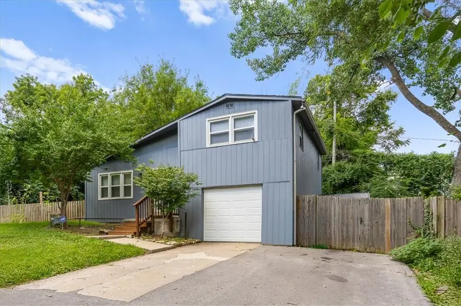 2918 S 9th Place, Kansas City, KS 66103 - #2