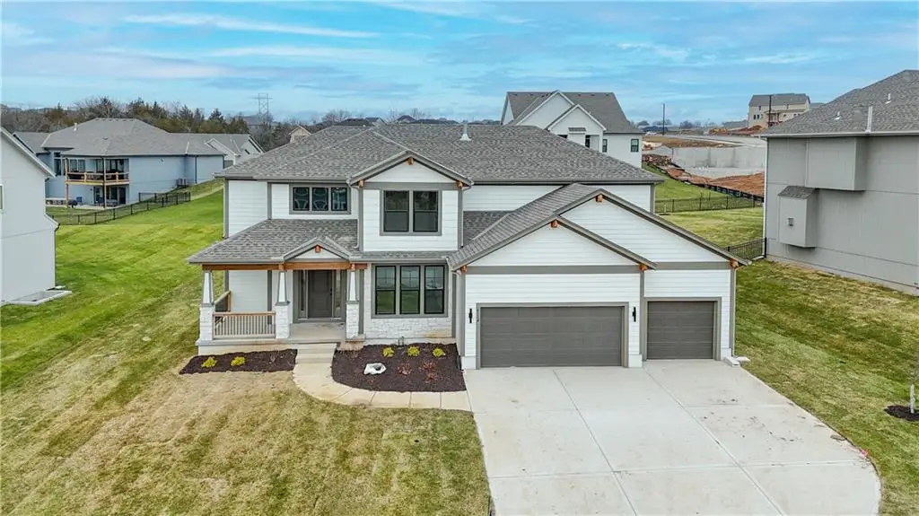 6034 Arapahoe Street, Shawnee, KS 66226 - #1