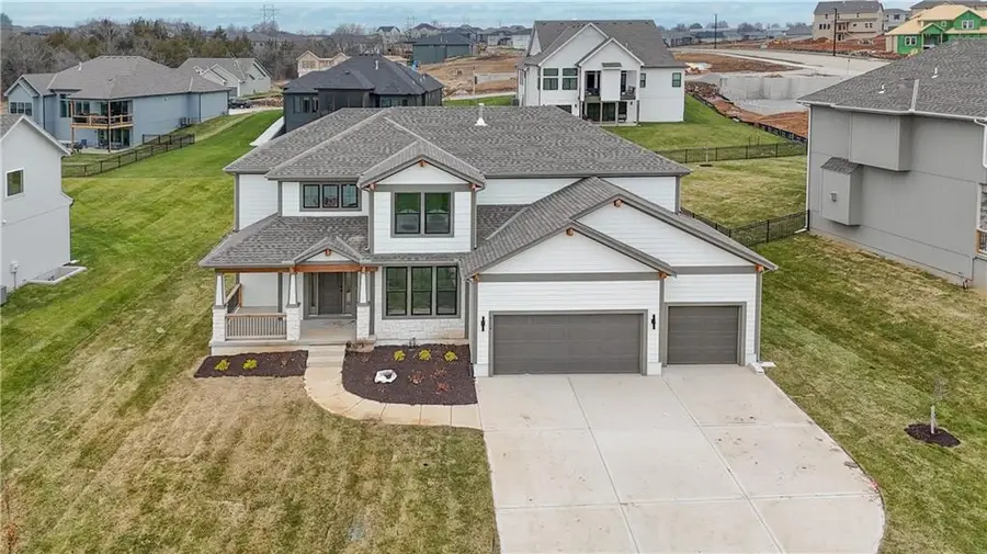 6034 Arapahoe Street, Shawnee, KS 66226 - #2