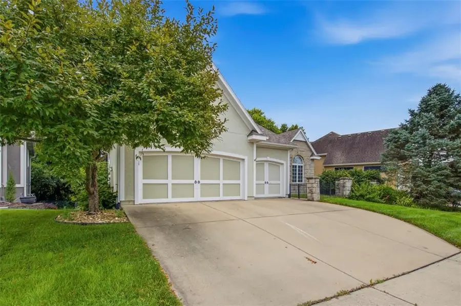 4809 W 162nd Street, Overland Park, KS 66085 - #3