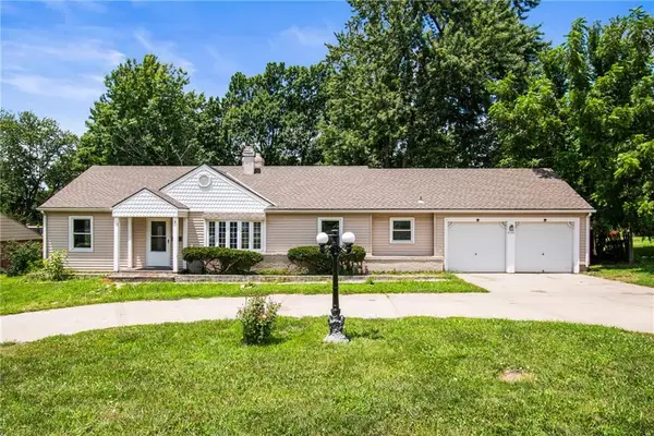 2726 S Crysler Avenue, Independence, MO 64052