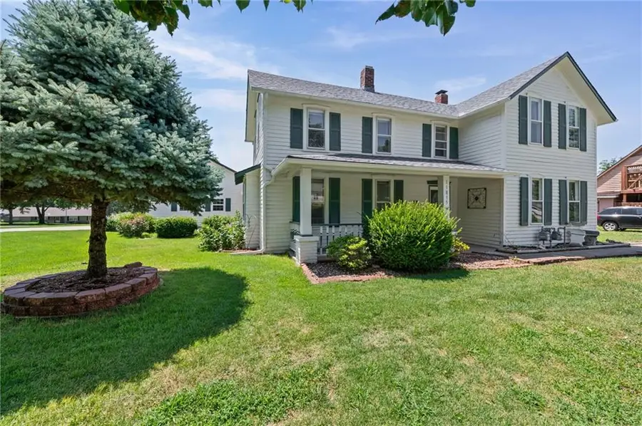 11815 Johnson Drive, Shawnee, KS 66203 - #2