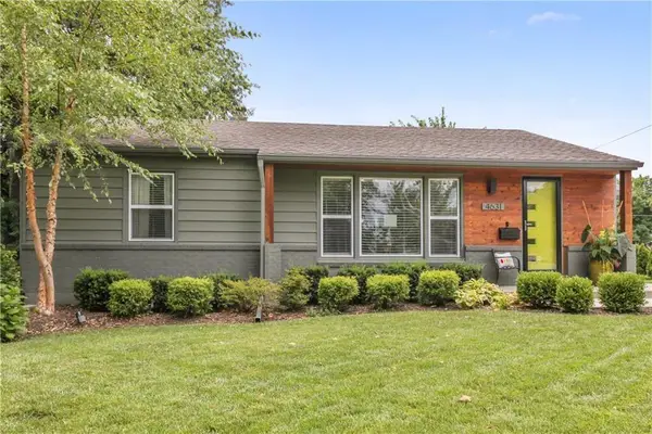 4631 W 61st Street, Fairway, KS 66205