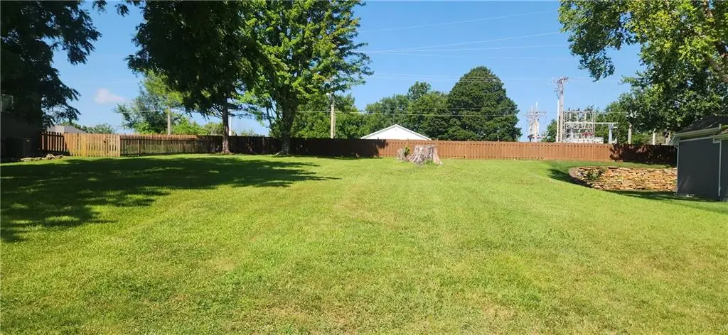 108 Shoreline Drive, Louisburg, KS 66053 - #1