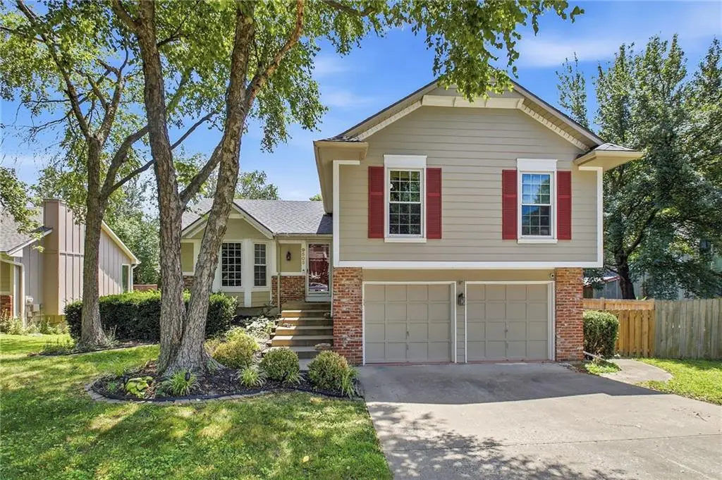 9505 W 47th Terrace, Shawnee, KS 66203 - #1