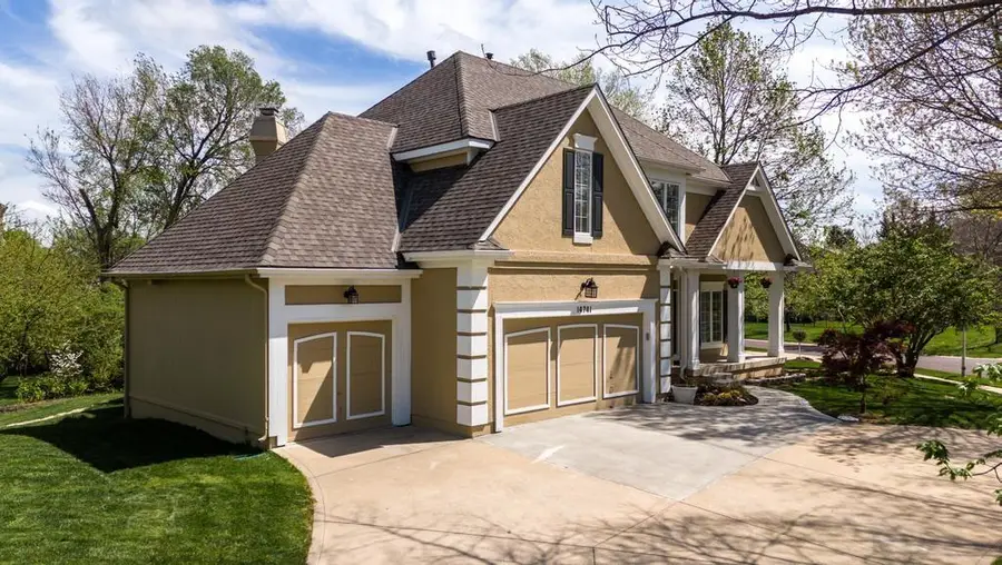 14741 Robinson Street, Overland Park, KS 66223 - #2