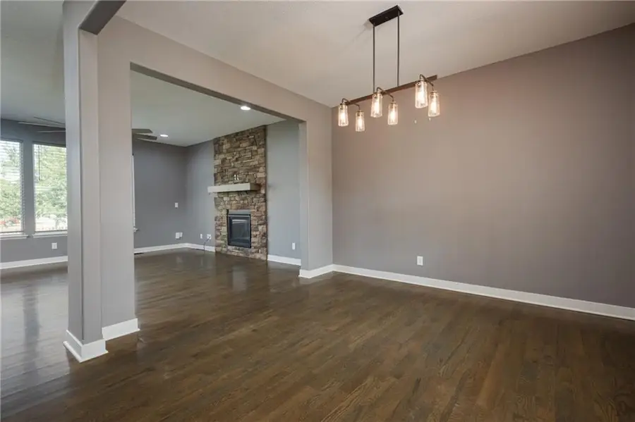 1802 Verbena Avenue, Greenwood, MO 64034 - #2